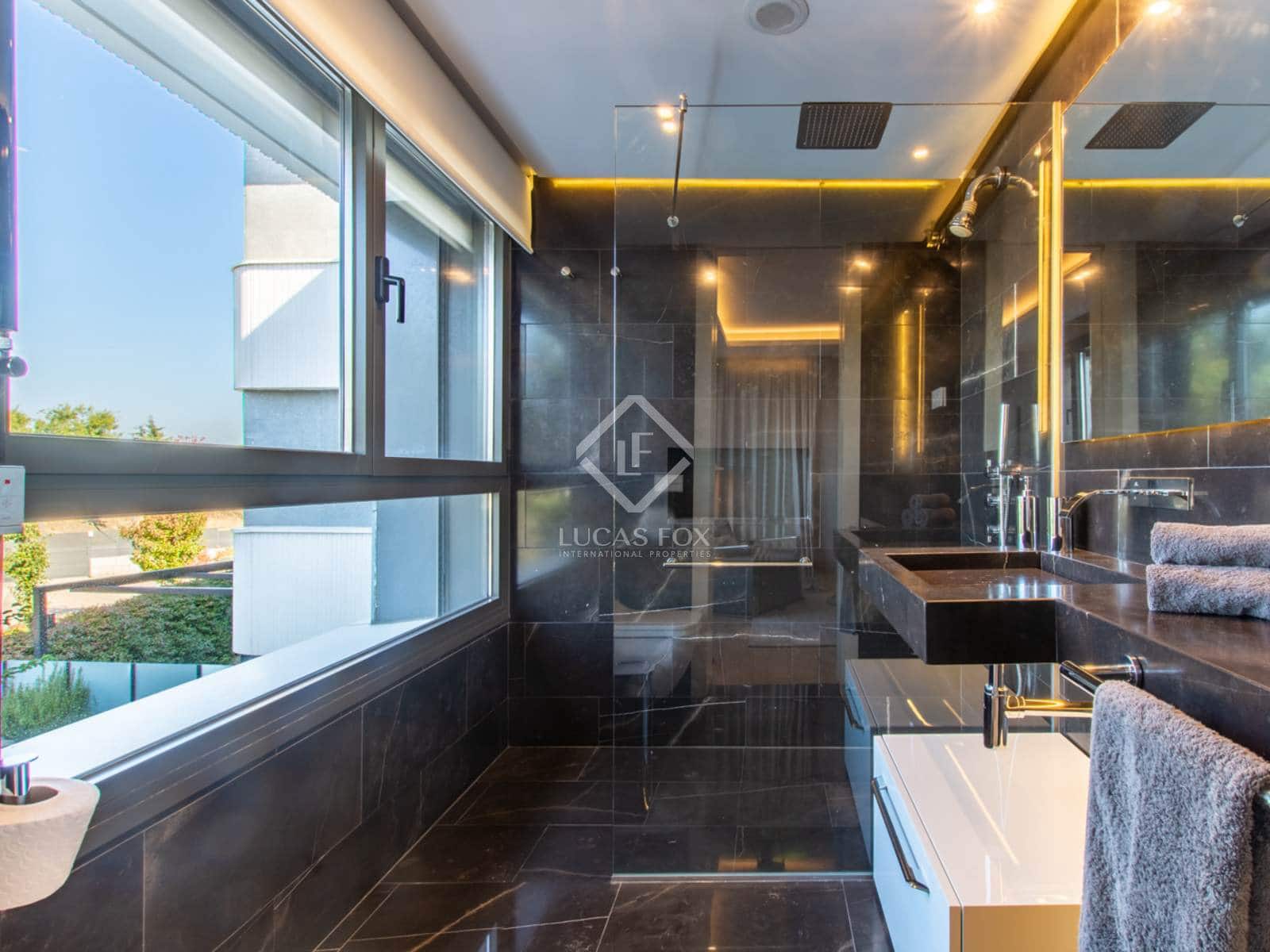 5 soveværelse Lejlighed til salg i Pozuelo de Alarcon med swimmingpool garage - € 3.200.000 (Ref: 8614192)