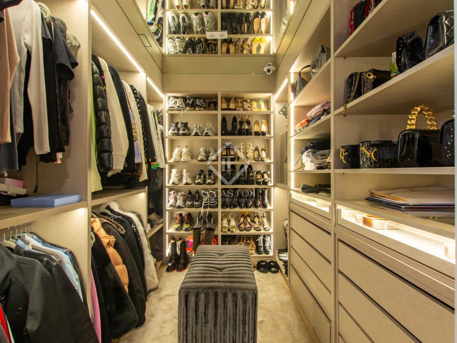 5 soveværelse Lejlighed til salg i Pozuelo de Alarcon med swimmingpool garage - € 3.200.000 (Ref: 8614192)