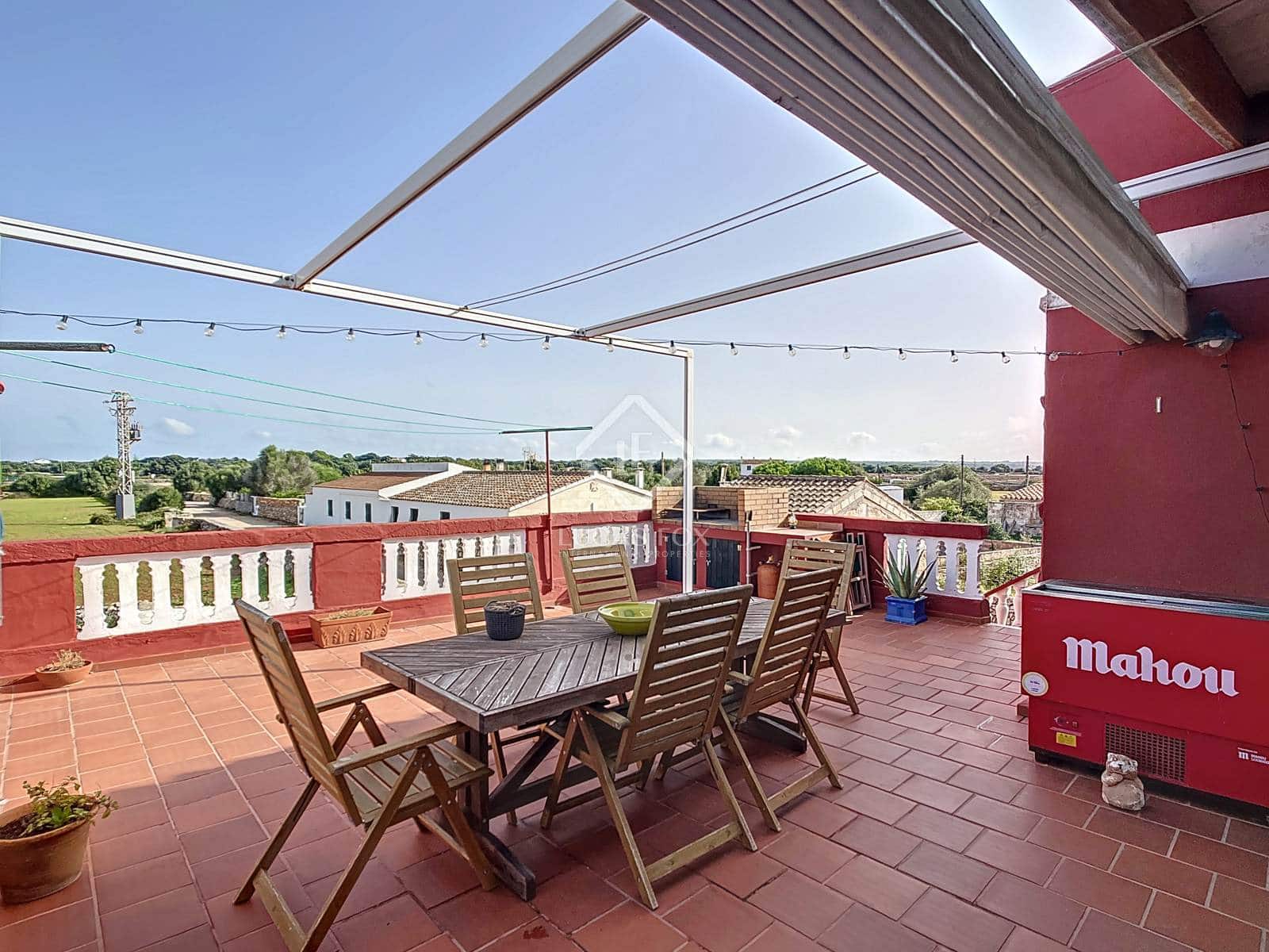 5 soveværelse Finca/Landehus til salg i Ciutadella de Menorca med swimmingpool garage - € 1.450.000 (Ref: 8614659)