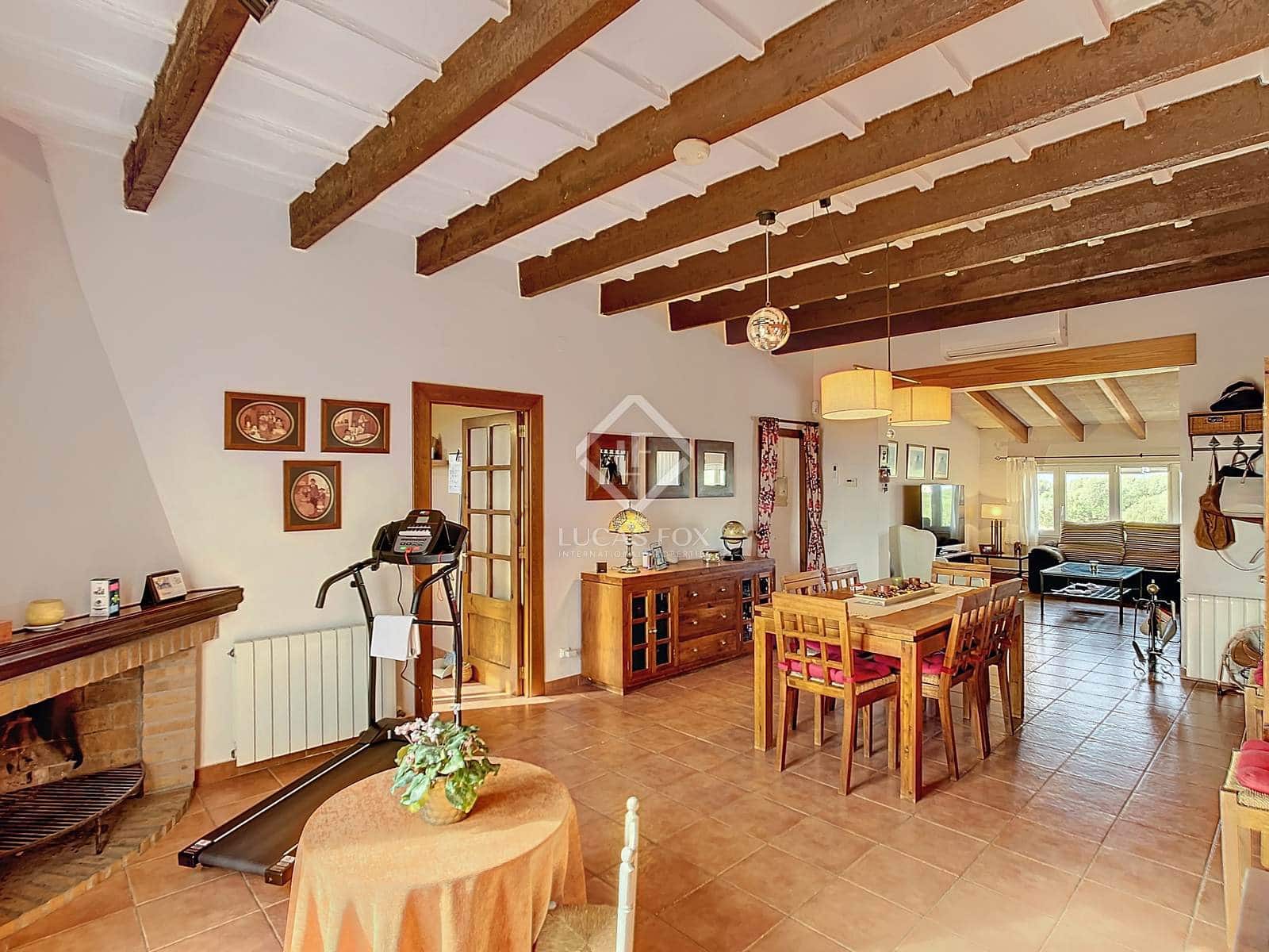 5 soveværelse Finca/Landehus til salg i Ciutadella de Menorca med swimmingpool garage - € 1.450.000 (Ref: 8614659)