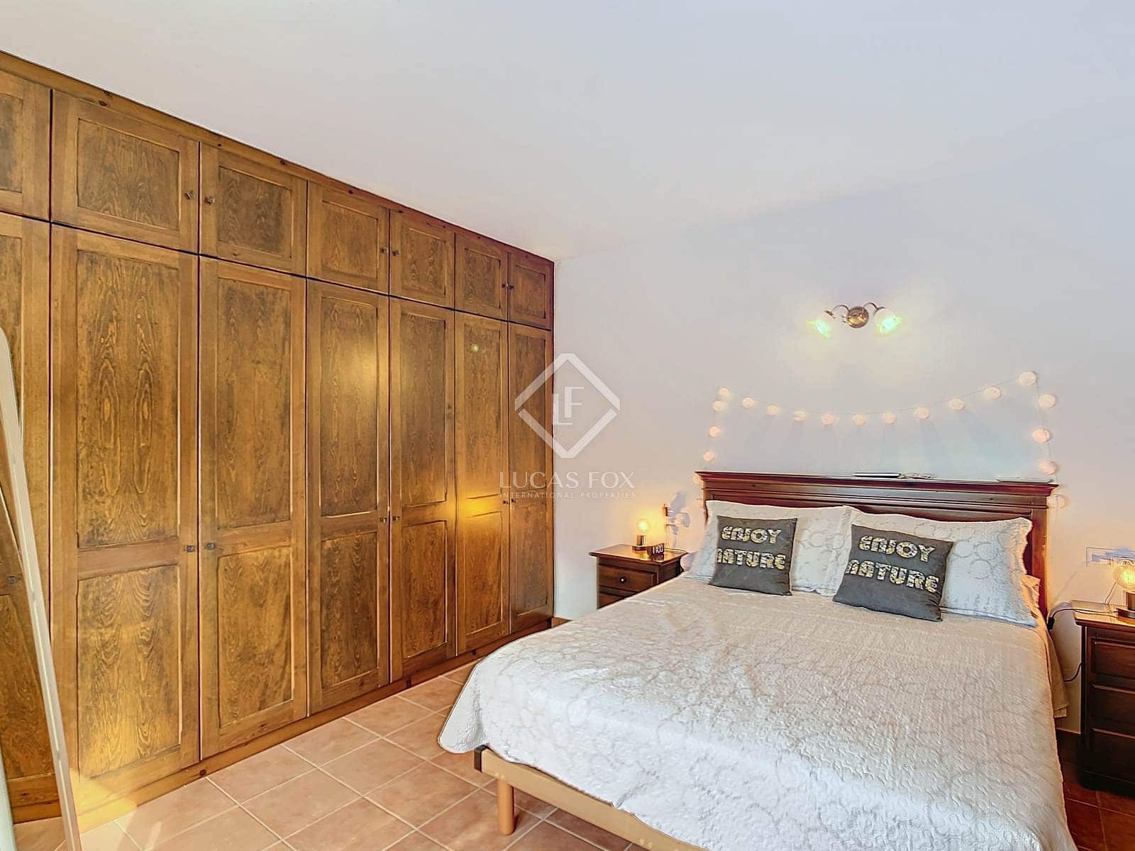 5 soveværelse Finca/Landehus til salg i Ciutadella de Menorca med swimmingpool garage - € 1.450.000 (Ref: 8614659)