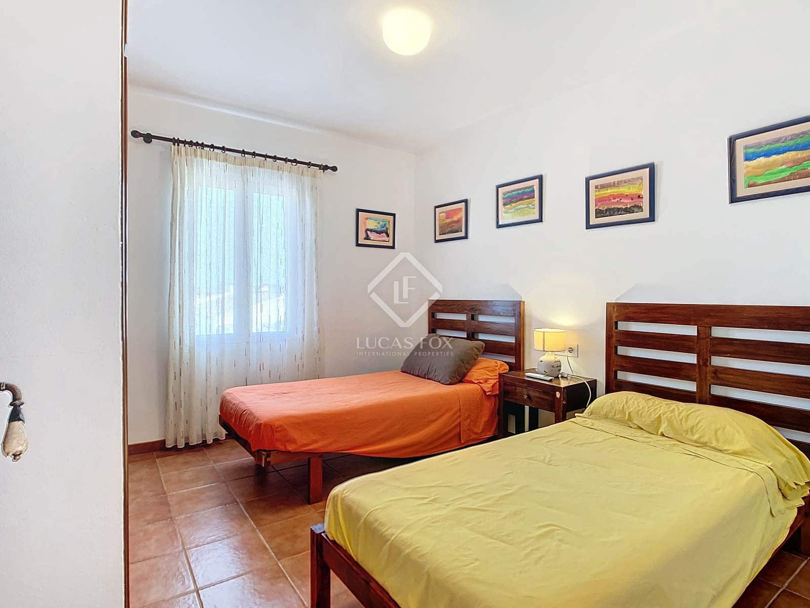 5 soveværelse Finca/Landehus til salg i Ciutadella de Menorca med swimmingpool garage - € 1.450.000 (Ref: 8614659)