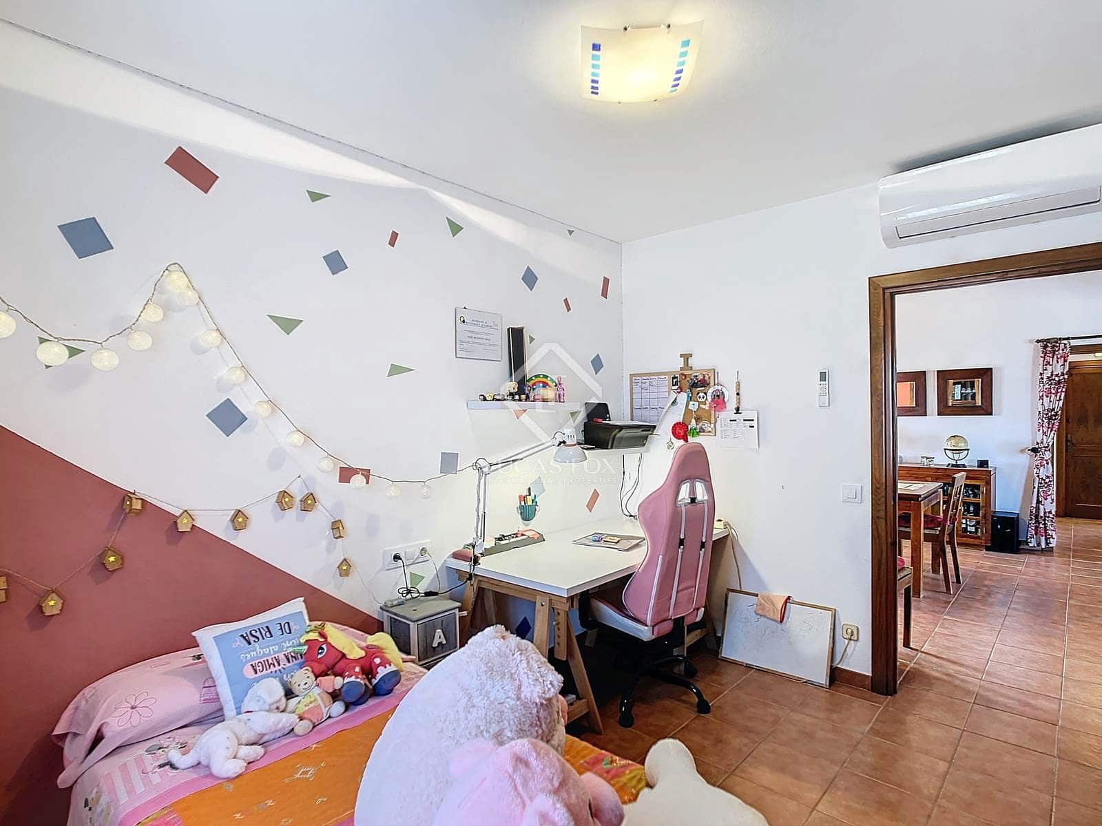 5 soveværelse Finca/Landehus til salg i Ciutadella de Menorca med swimmingpool garage - € 1.450.000 (Ref: 8614659)