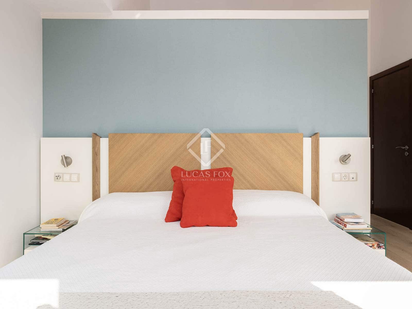 5 bedroom Villa for sale in Pontevedra city with pool garage - € 790,000 (Ref: 8616448)