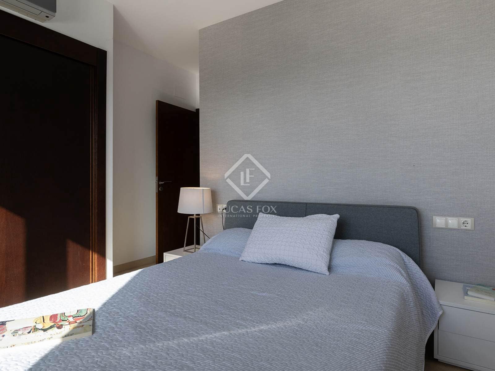 5 bedroom Villa for sale in Pontevedra city with pool garage - € 790,000 (Ref: 8616448)