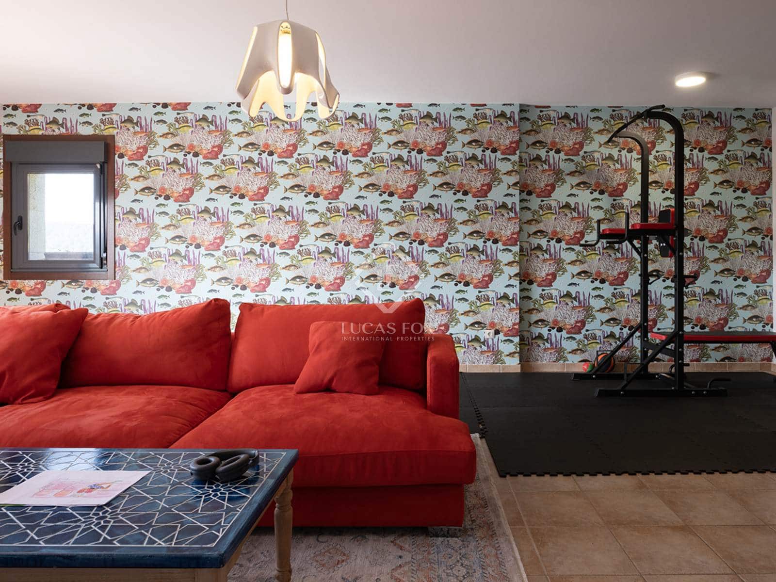 5 bedroom Villa for sale in Pontevedra city with pool garage - € 790,000 (Ref: 8616448)