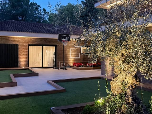 7 soveværelse Villa til salg i Godella med swimmingpool garage - € 2.750.000 (Ref: 8619258)