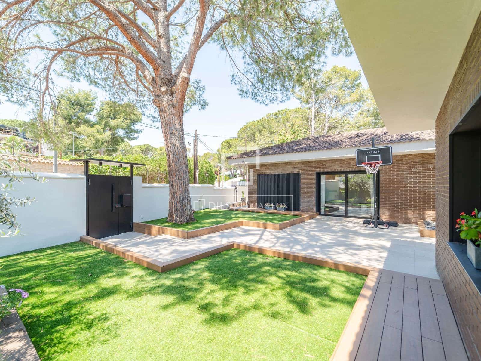 7 soverom Villa til salgs i Godella med svømmebasseng garasje - € 2 750 000 (Ref: 8619258)