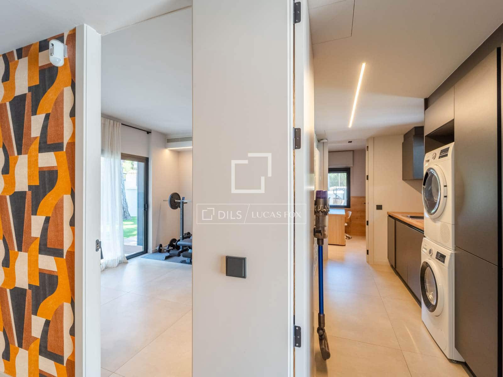 7 soverom Villa til salgs i Godella med svømmebasseng garasje - € 2 750 000 (Ref: 8619258)
