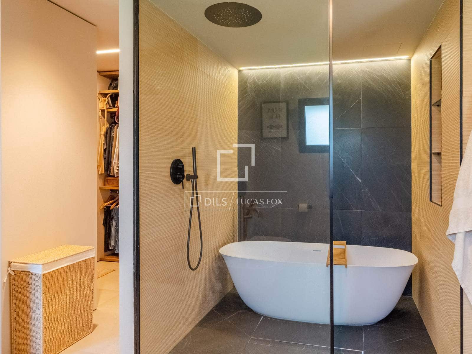 7 soverom Villa til salgs i Godella med svømmebasseng garasje - € 2 750 000 (Ref: 8619258)