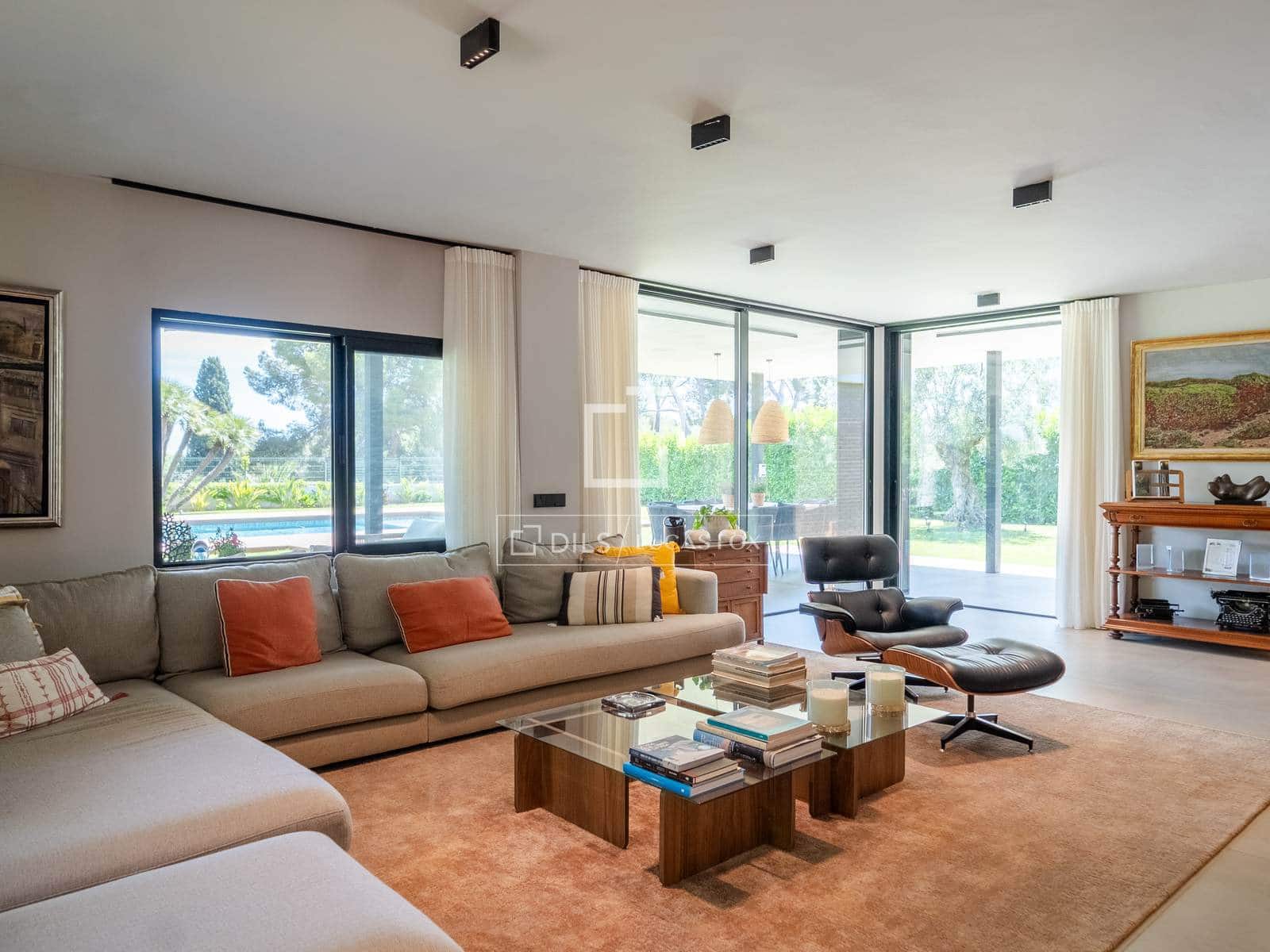 7 bedroom Villa for sale in Godella with pool garage - € 2,750,000 (Ref: 8619258)
