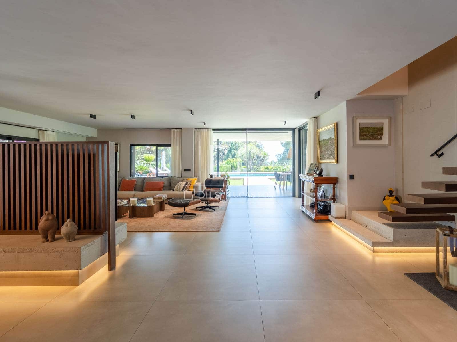7 bedroom Villa for sale in Godella with pool garage - € 2,750,000 (Ref: 8619258)