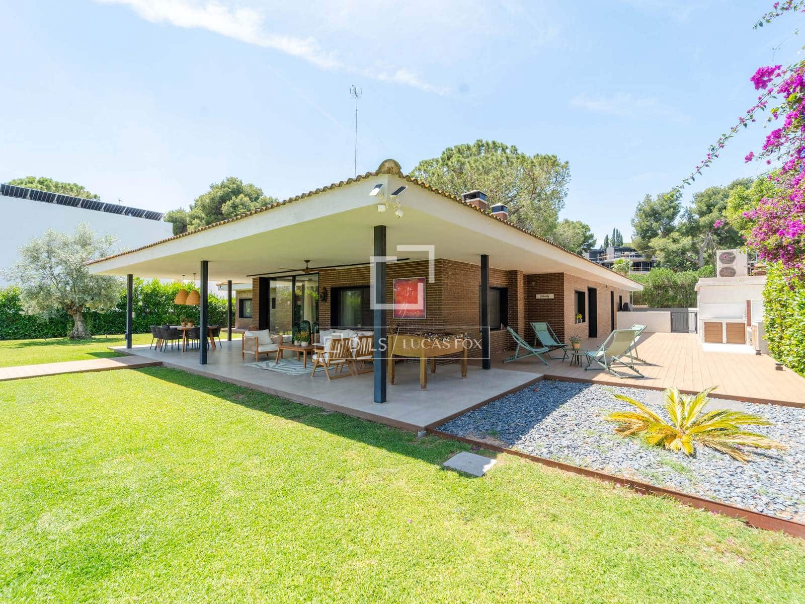 7 soverom Villa til salgs i Godella med svømmebasseng garasje - € 2 750 000 (Ref: 8619258)