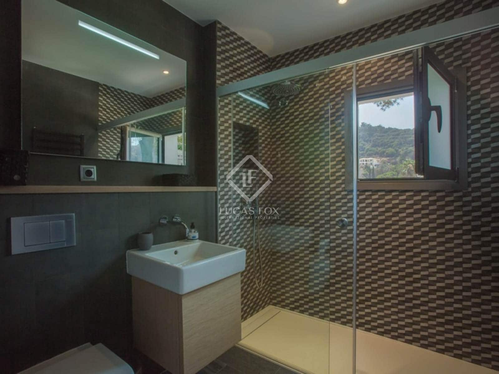 7 soveværelse Villa til salg i Blanes med swimmingpool garage - € 1.695.000 (Ref: 8619425)