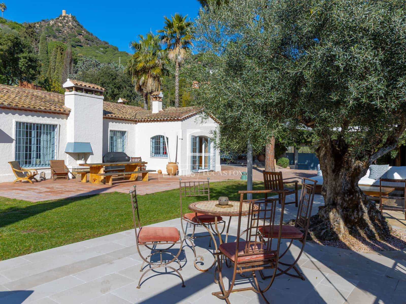 5 sypialnia Willa na sprzedaż w Cabrera de Mar z basenem garażem - 2 650 000 € (Ref: 8623160)