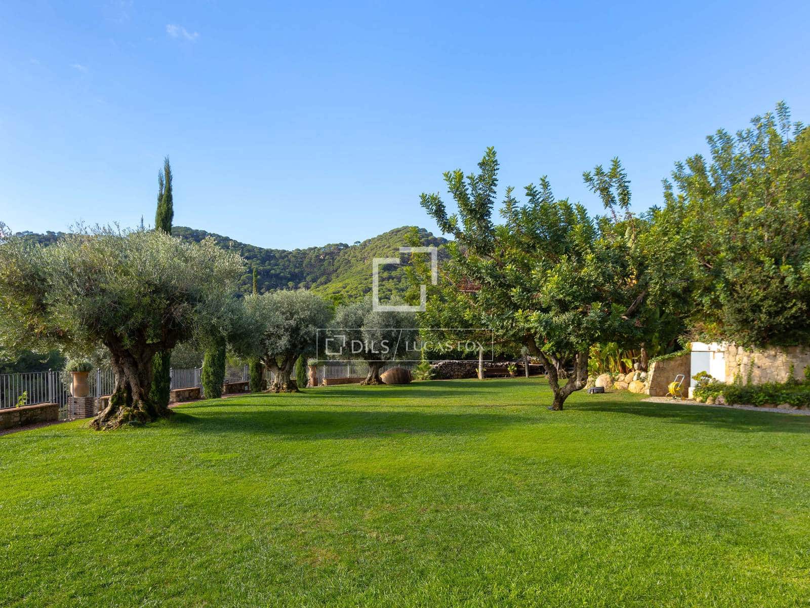 5 sypialnia Willa na sprzedaż w Cabrera de Mar z basenem garażem - 2 650 000 € (Ref: 8623160)