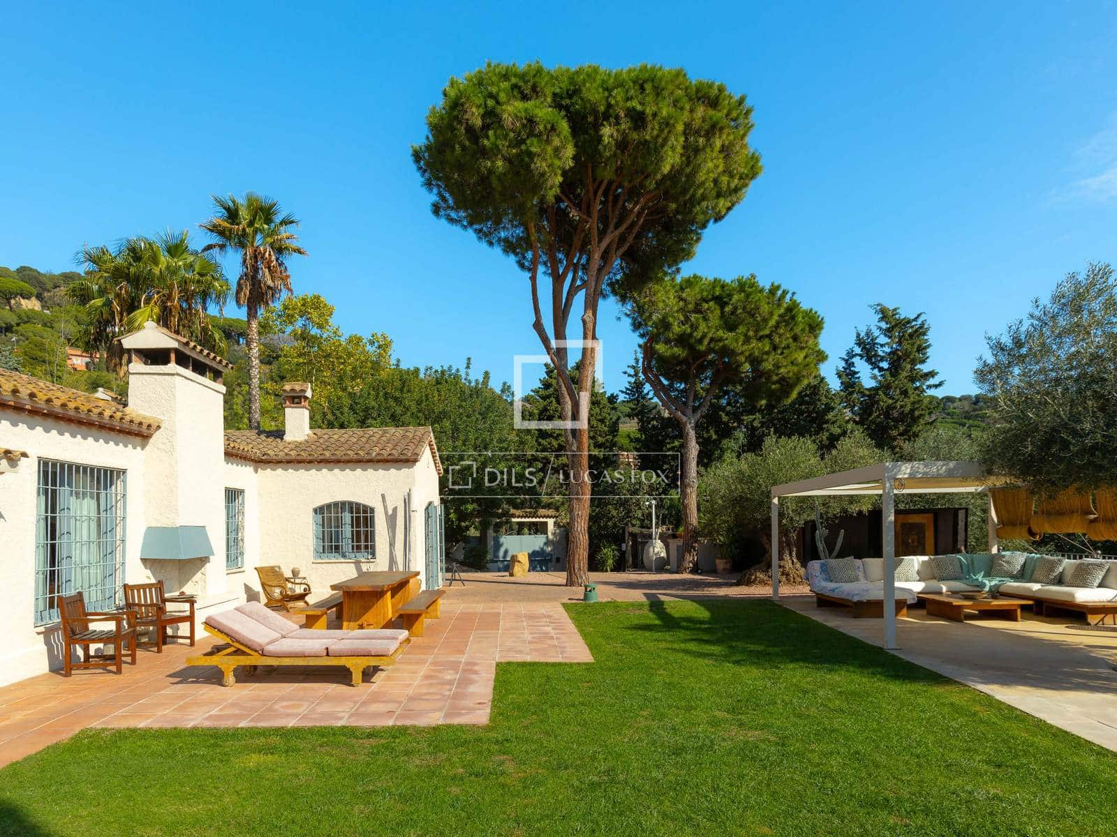 5 sypialnia Willa na sprzedaż w Cabrera de Mar z basenem garażem - 2 650 000 € (Ref: 8623160)