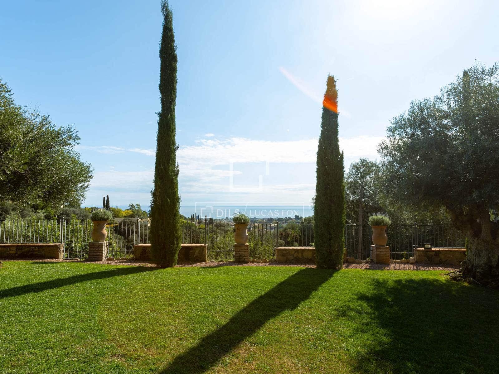 5 sypialnia Willa na sprzedaż w Cabrera de Mar z basenem garażem - 2 650 000 € (Ref: 8623160)