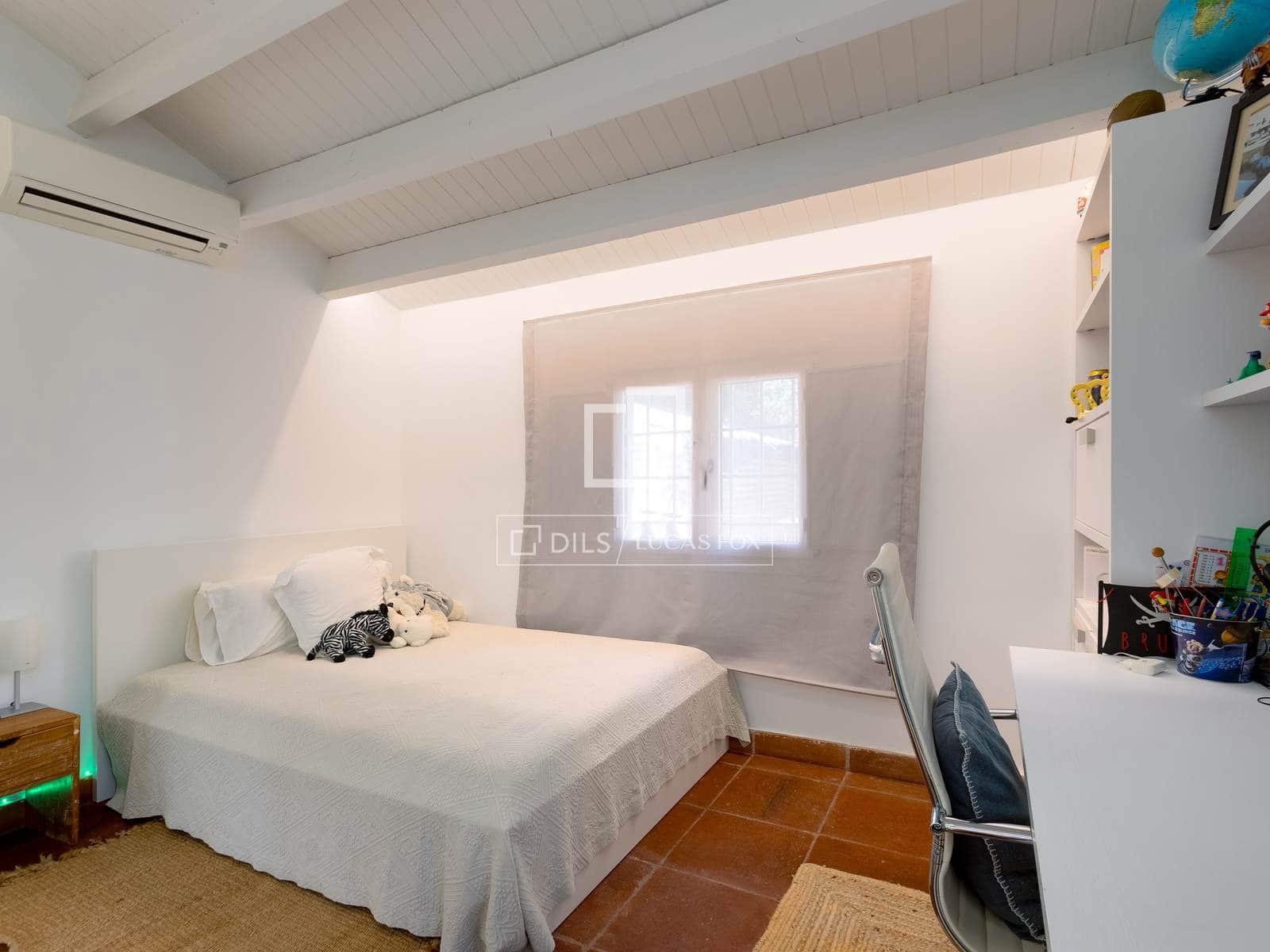 5 sypialnia Willa na sprzedaż w Cabrera de Mar z basenem garażem - 2 650 000 € (Ref: 8623160)