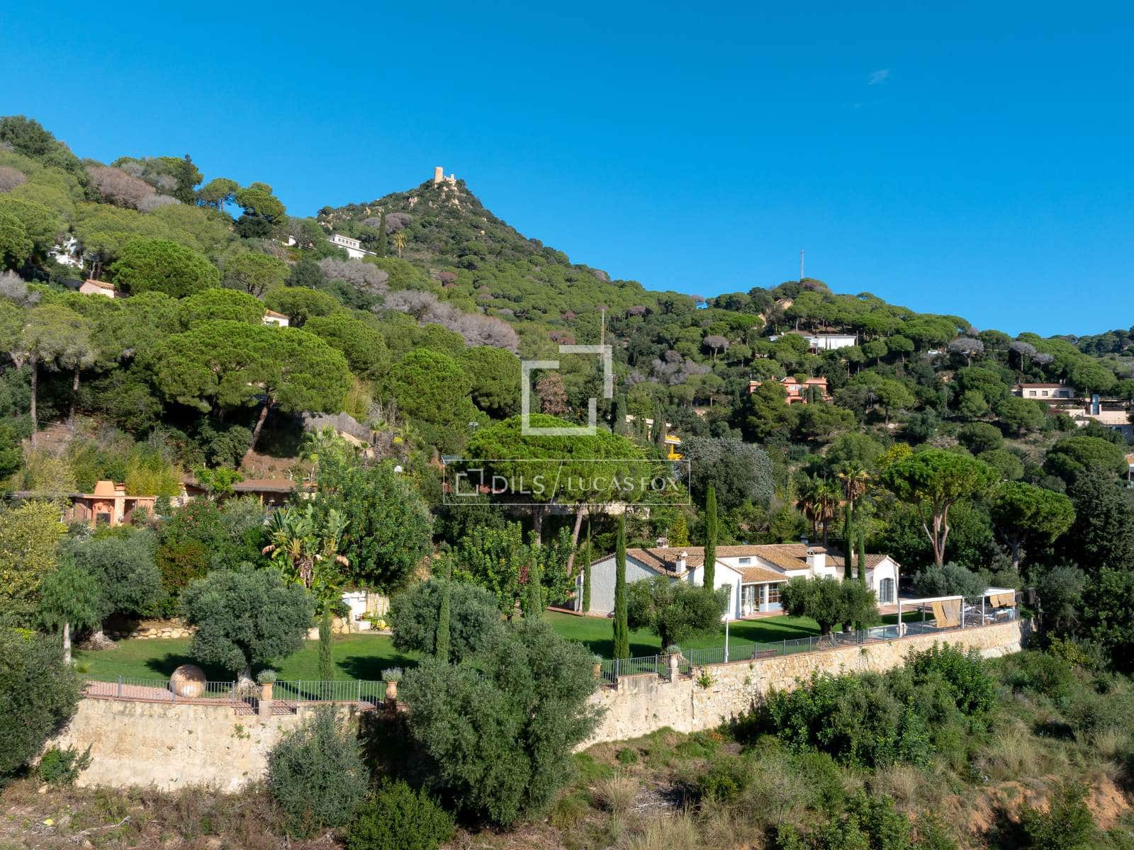 5 sypialnia Willa na sprzedaż w Cabrera de Mar z basenem garażem - 2 650 000 € (Ref: 8623160)