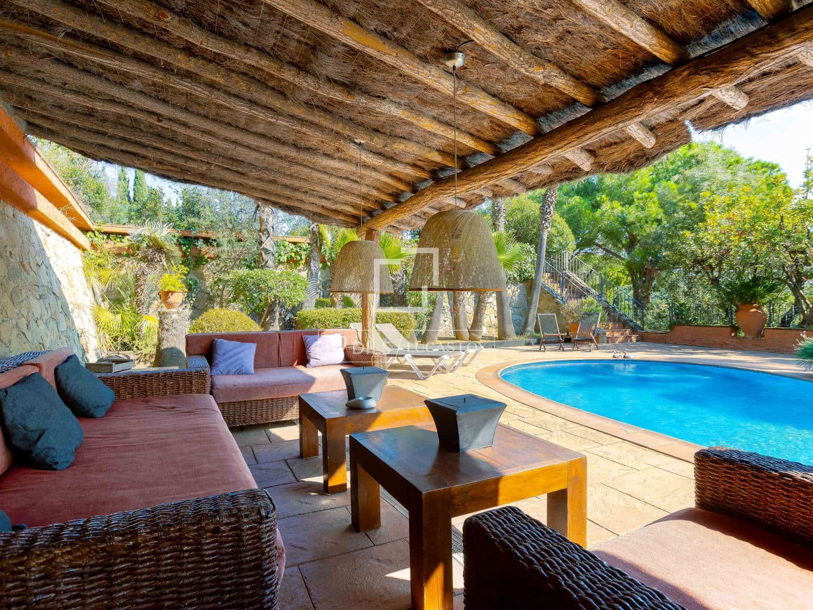 5 sypialnia Willa na sprzedaż w Cabrera de Mar z basenem garażem - 2 650 000 € (Ref: 8623160)