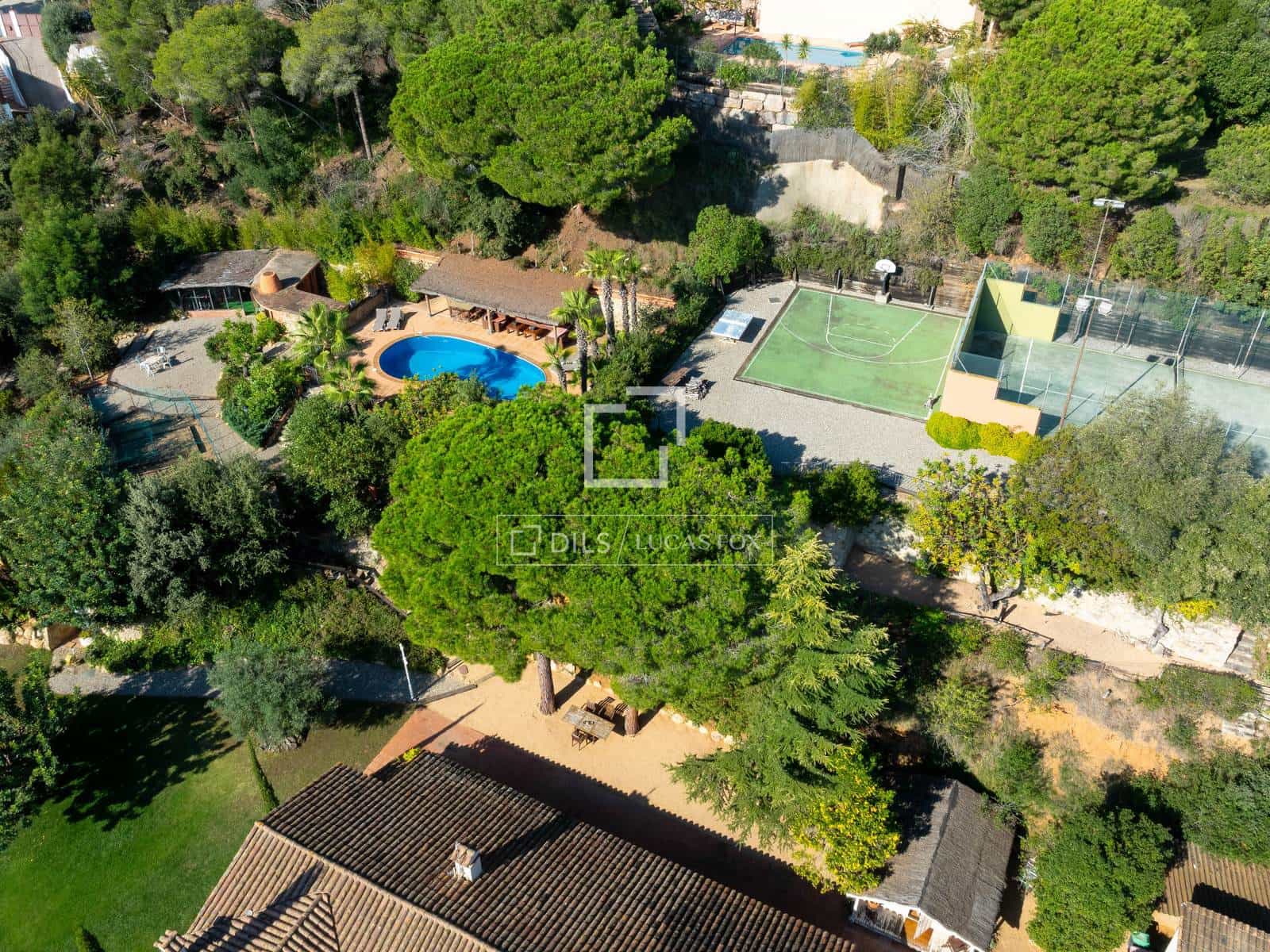 5 sypialnia Willa na sprzedaż w Cabrera de Mar z basenem garażem - 2 650 000 € (Ref: 8623160)