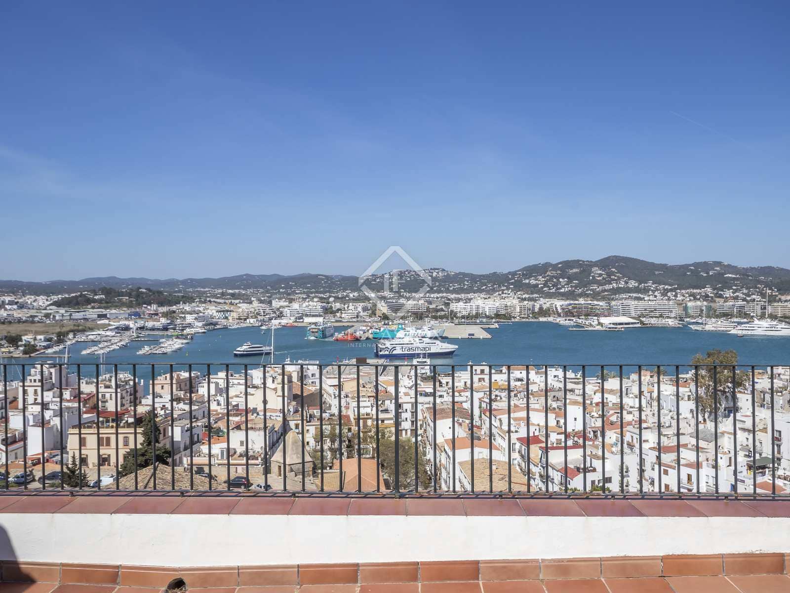 5 soveværelse Penthouse til salg i Ibiza by med garage - € 2.800.000 (Ref: 8623501)