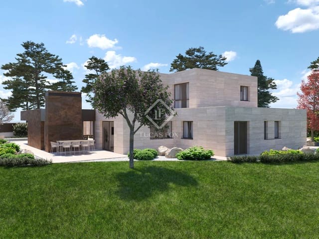 6 bedroom Villa for sale in Boadilla del Monte with pool garage - € 3,250,000 (Ref: 8624404)