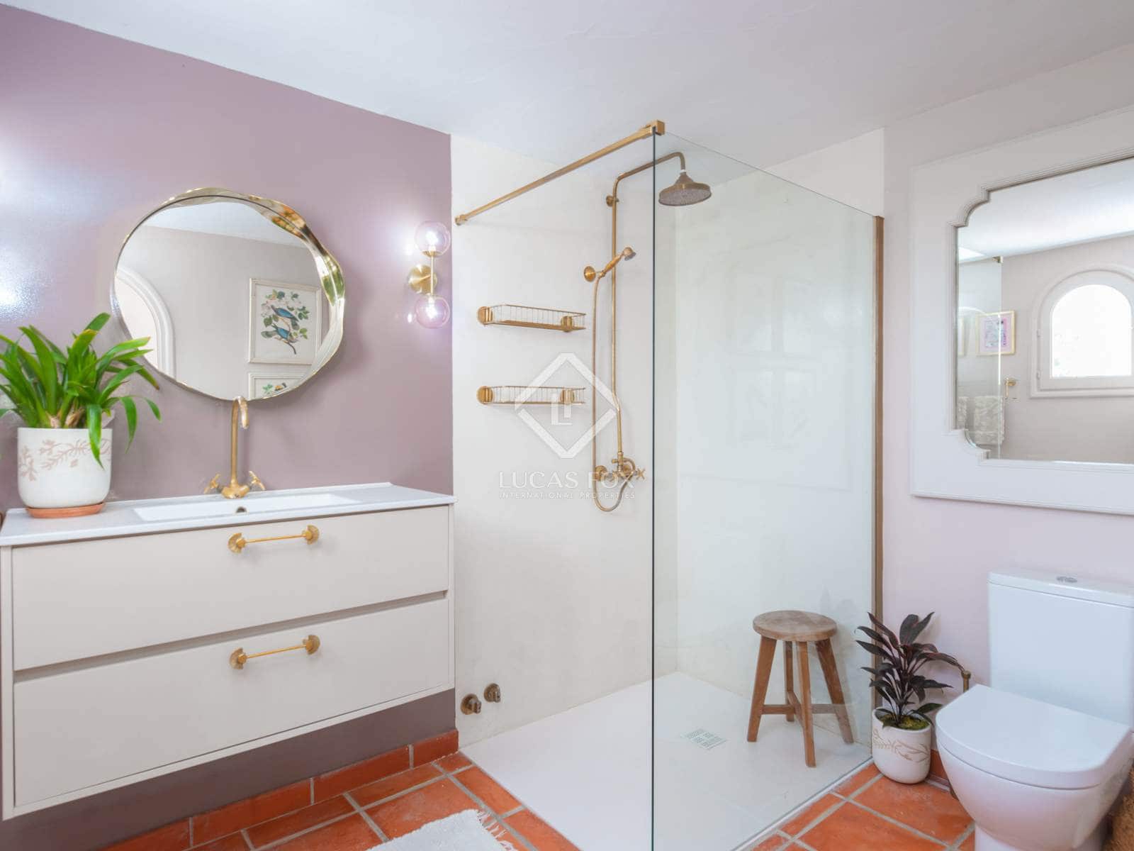 3 soveværelse Villa til salg i Cala Llonga med swimmingpool garage - € 2.350.000 (Ref: 8625920)