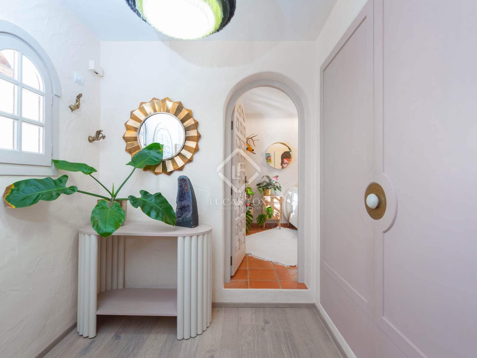 3 soveværelse Villa til salg i Cala Llonga med swimmingpool garage - € 2.350.000 (Ref: 8625920)