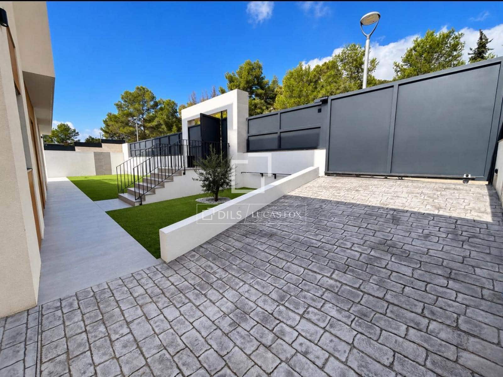 5 chambre Villa/Maison à vendre à Sant Pere de Ribes avec piscine garage - 1 185 000 € (Ref: 8625923)