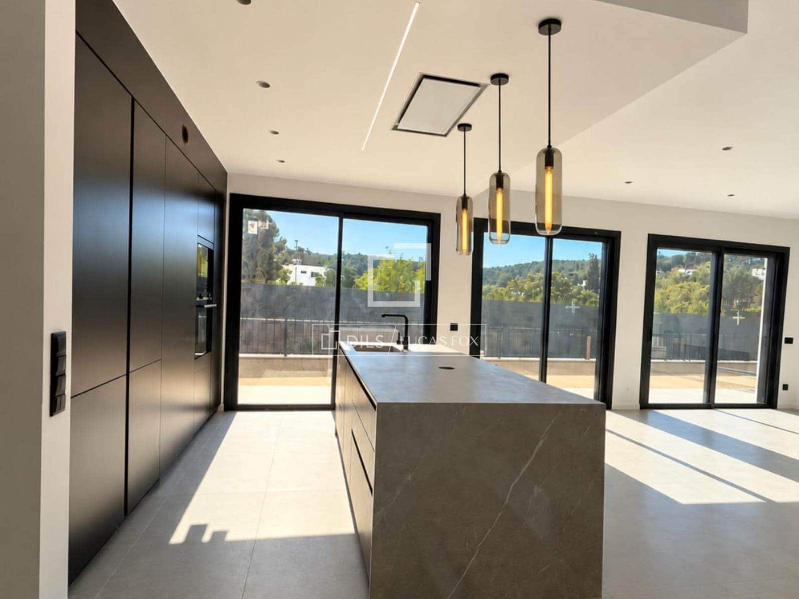 5 chambre Villa/Maison à vendre à Sant Pere de Ribes avec piscine garage - 1 185 000 € (Ref: 8625923)
