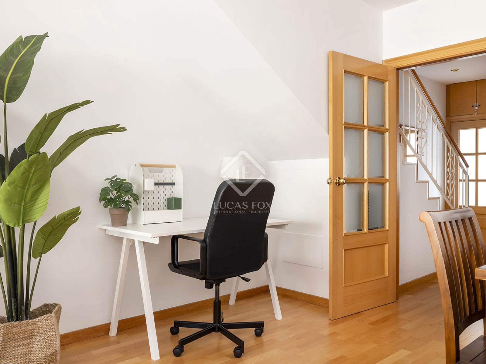 3 bedroom Villa for rent in Barcelona city - € 3,395 (Ref: 8626086)