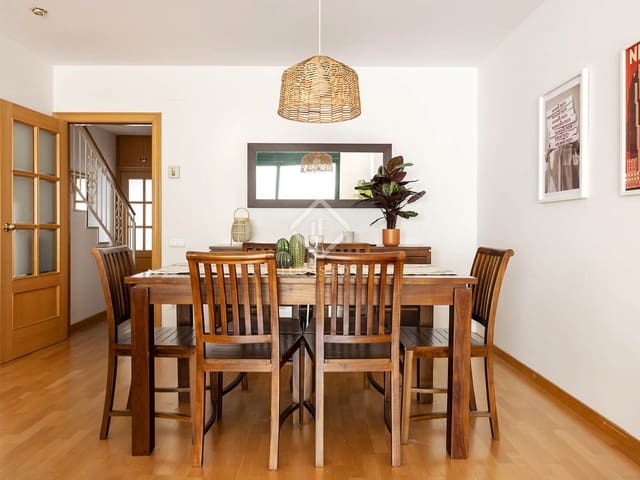 3 soverom Villa til leie i Barcelona by - € 3 395 (Ref: 8626086)
