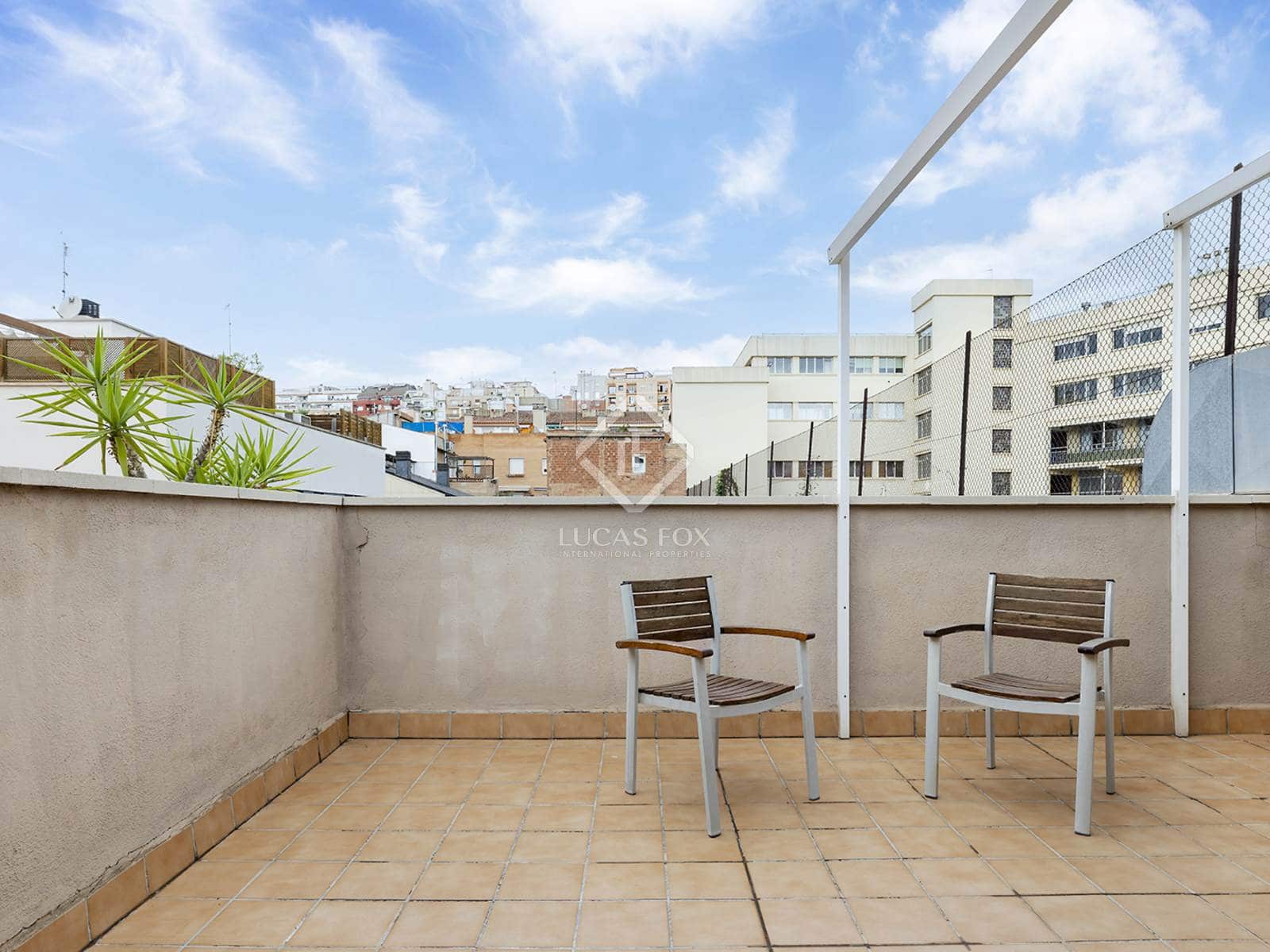 3 bedroom Villa for rent in Barcelona city - € 3,395 (Ref: 8626086)