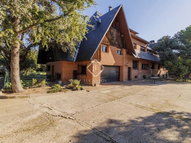 13 chambre Villa/Maison à vendre à Villanueva de la Cañada avec piscine garage - 1 750 000 € (Ref: 8627695)