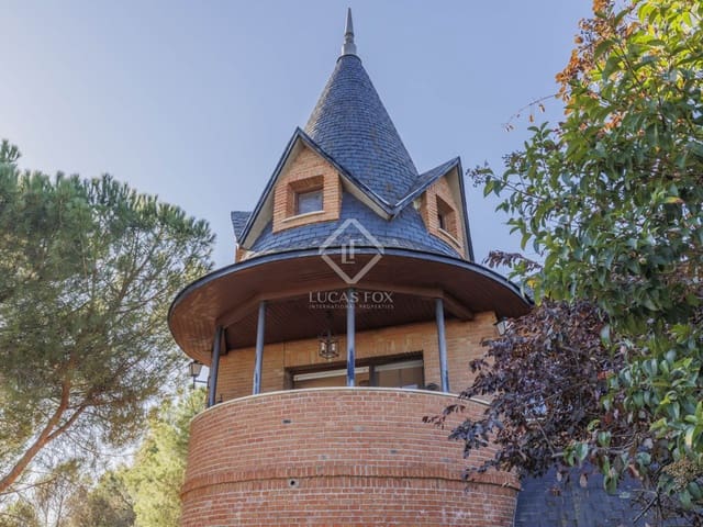 13 chambre Villa/Maison à vendre à Villanueva de la Cañada avec piscine garage - 1 750 000 € (Ref: 8627695)