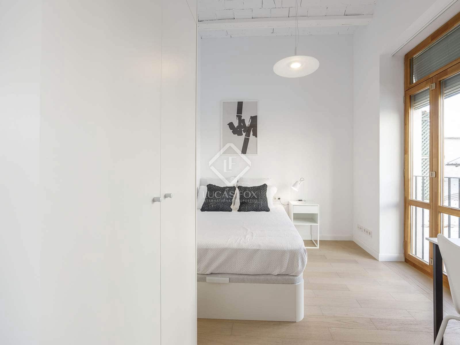 2 soveværelse Lejlighed til leje i Valencia by - € 1.900 (Ref: 8628464)