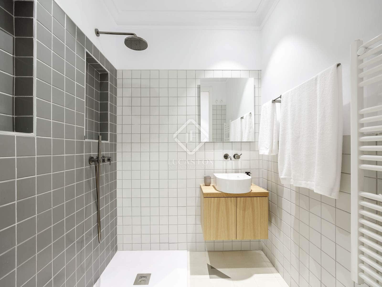 2 soveværelse Lejlighed til leje i Valencia by - € 1.900 (Ref: 8628464)