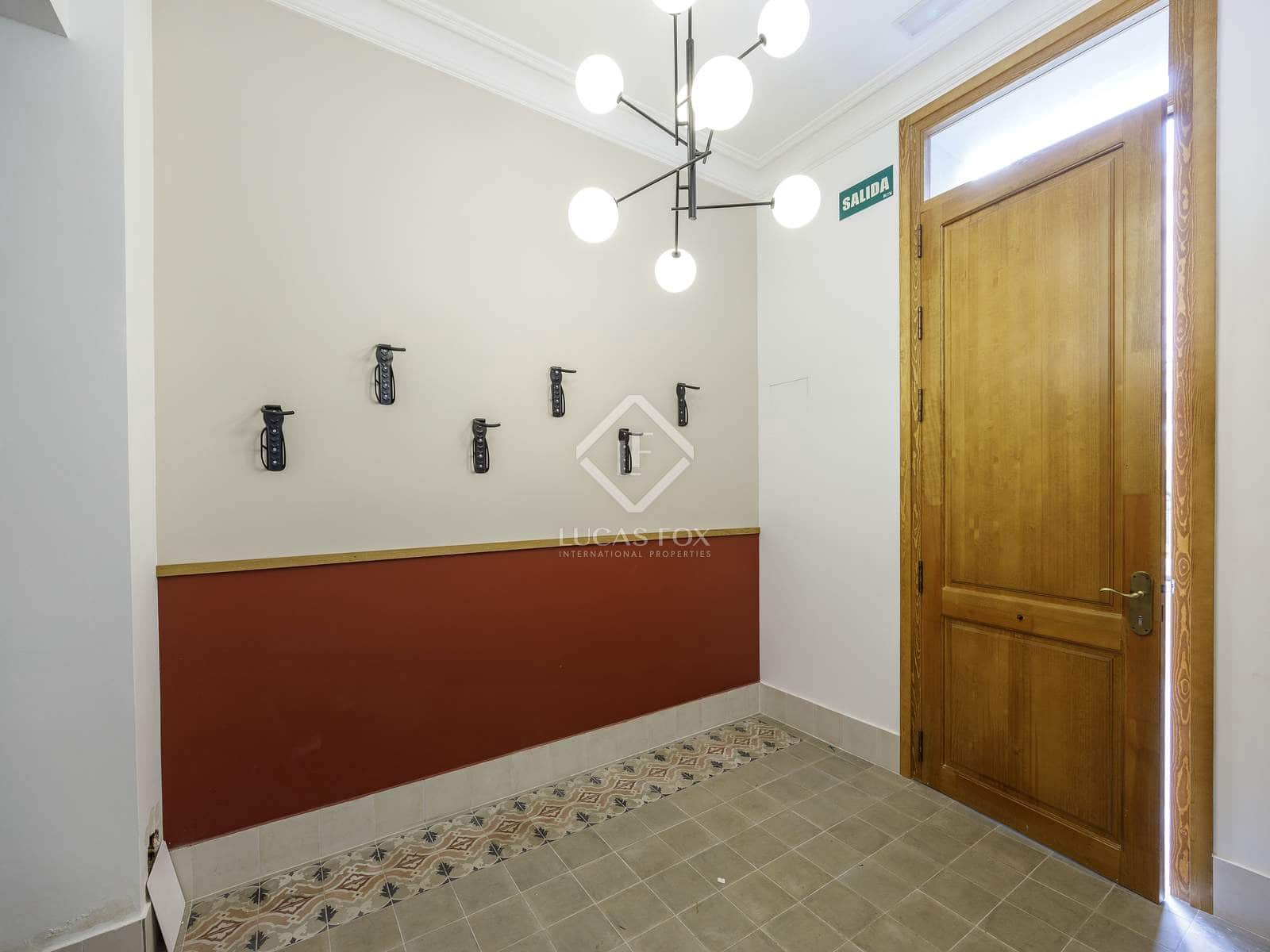 2 soveværelse Lejlighed til leje i Valencia by - € 1.900 (Ref: 8628464)