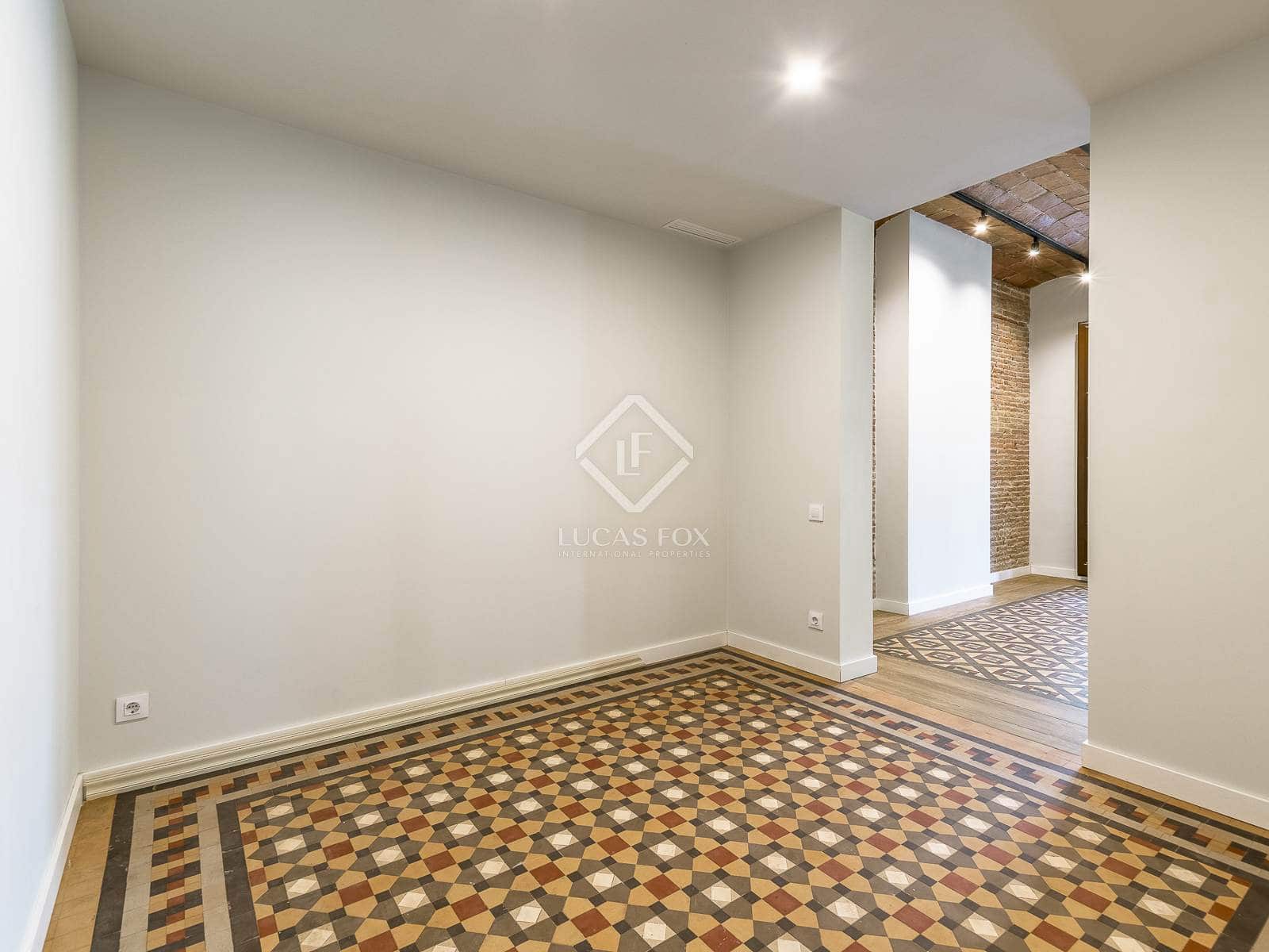 3 soveværelse Lejlighed til salg i Barcelona by - € 1.100.000 (Ref: 8628465)