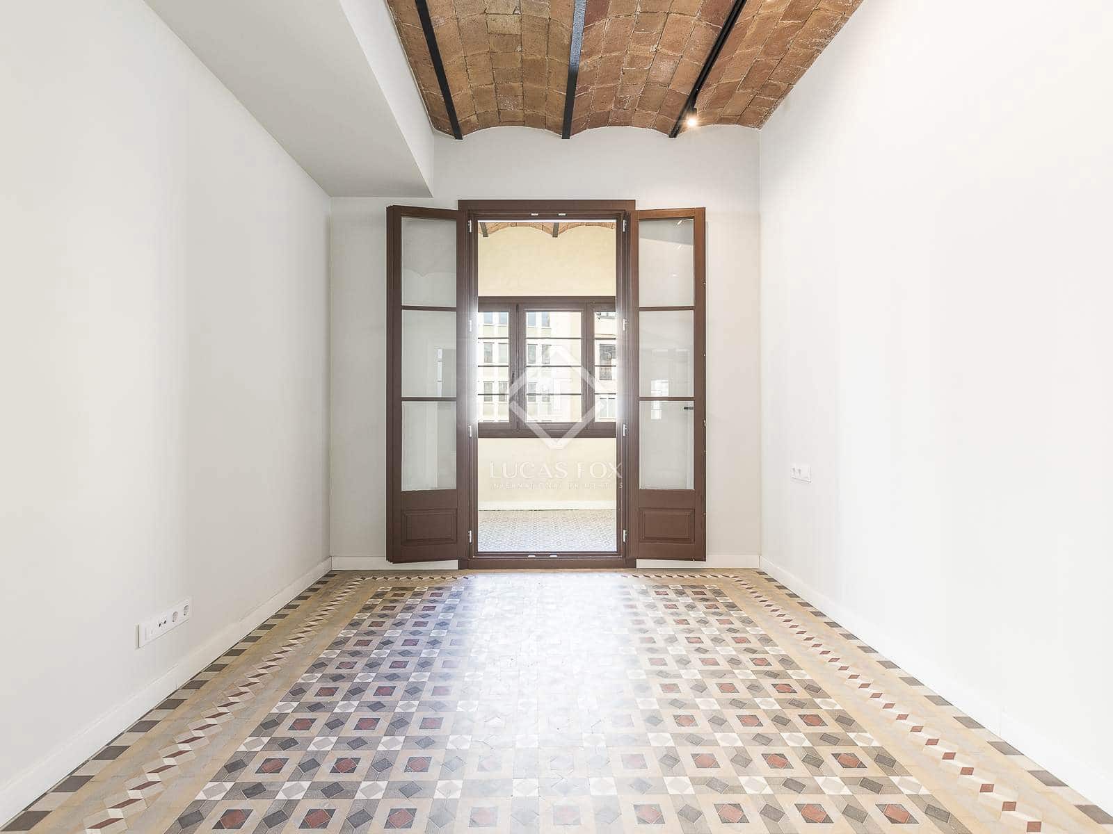 3 soveværelse Lejlighed til salg i Barcelona by - € 1.100.000 (Ref: 8628465)