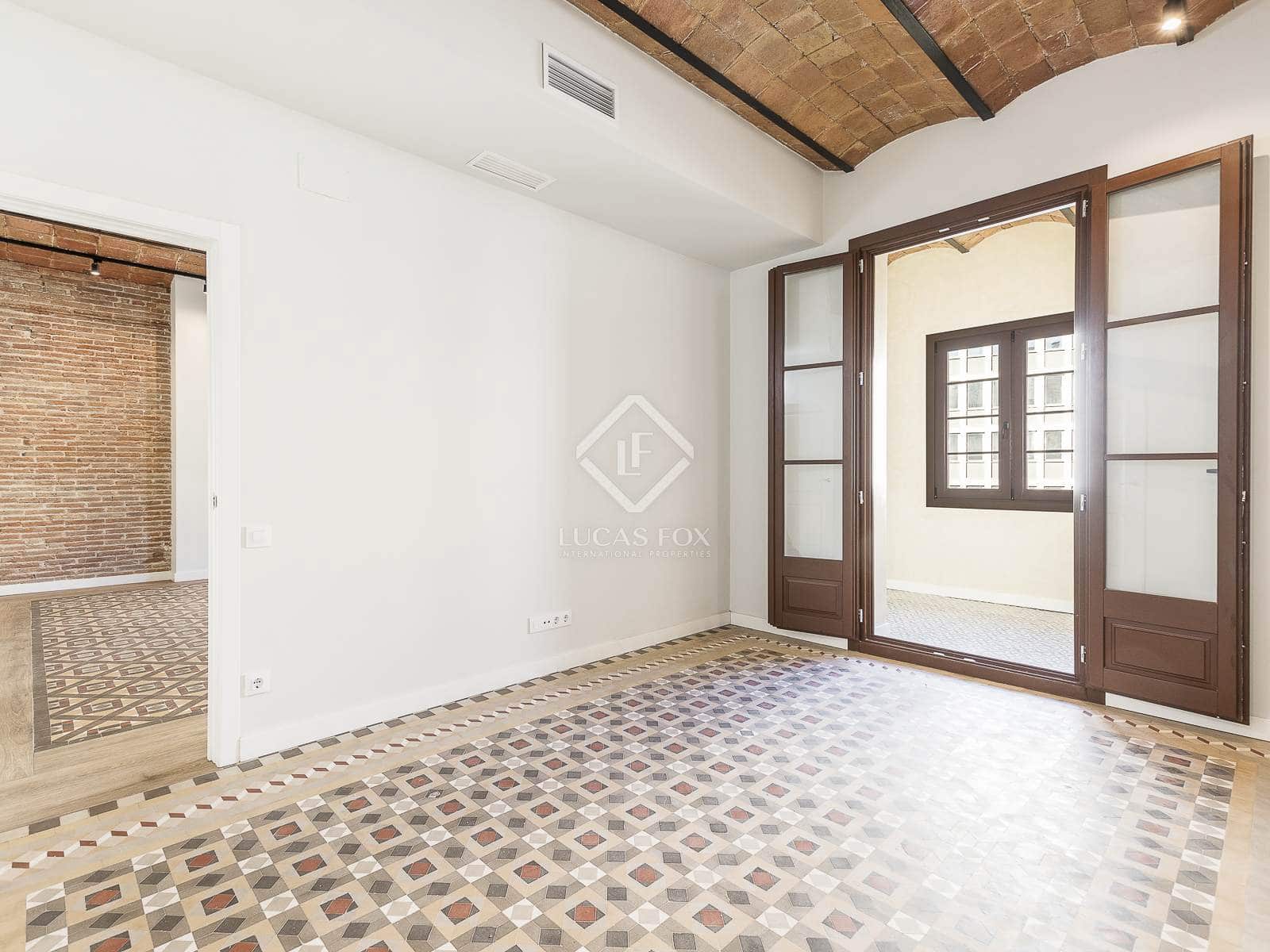 3 soveværelse Lejlighed til salg i Barcelona by - € 1.100.000 (Ref: 8628465)