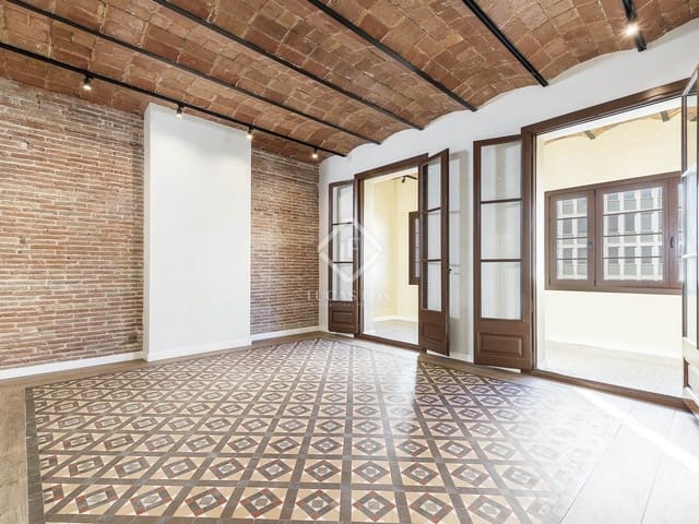 3 soveværelse Lejlighed til salg i Barcelona by - € 1.100.000 (Ref: 8628465)