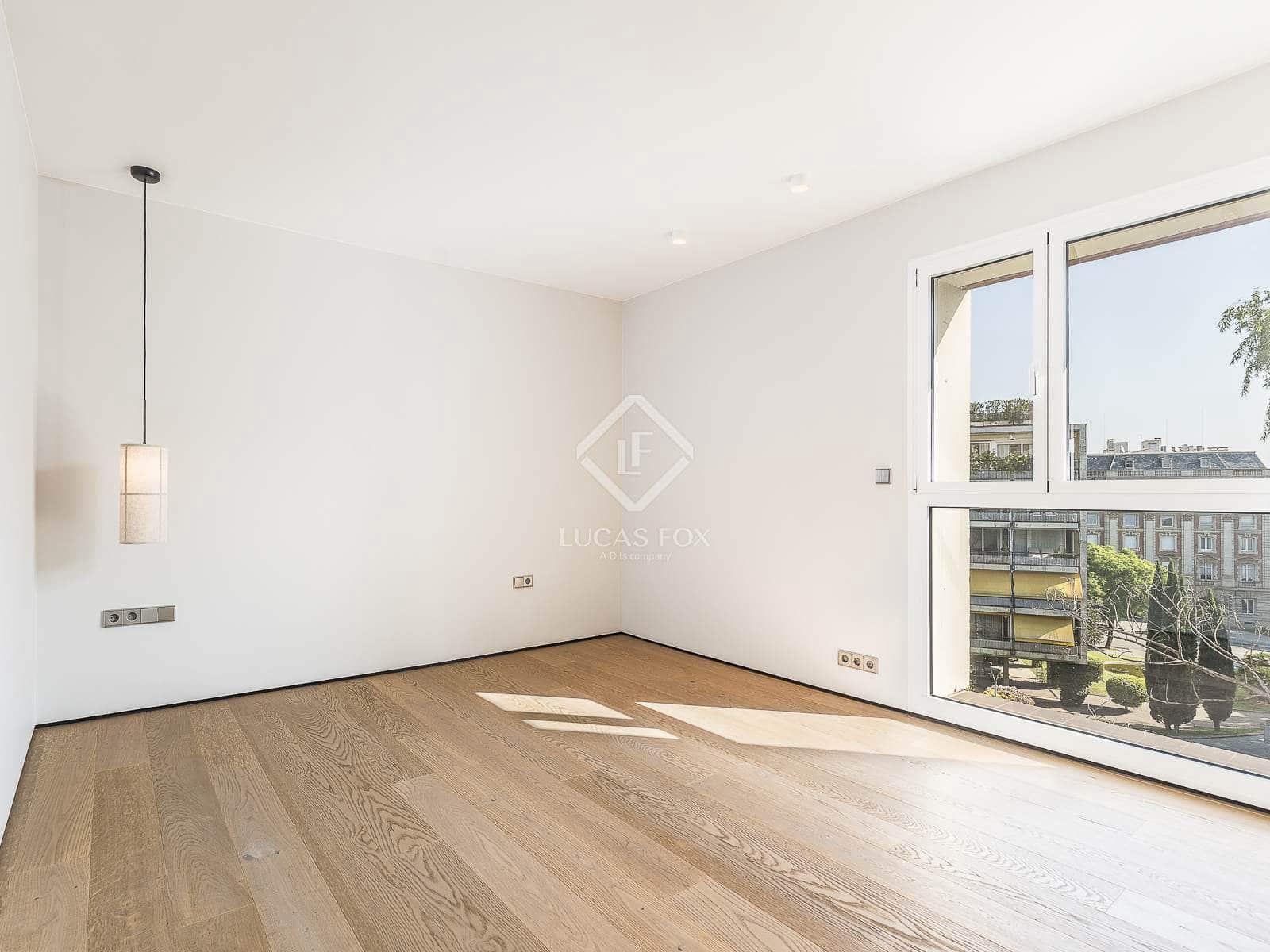 6 slaapkamer Appartement te koop in Barcelona stad met garage - € 2.800.000 (Ref: 8628466)