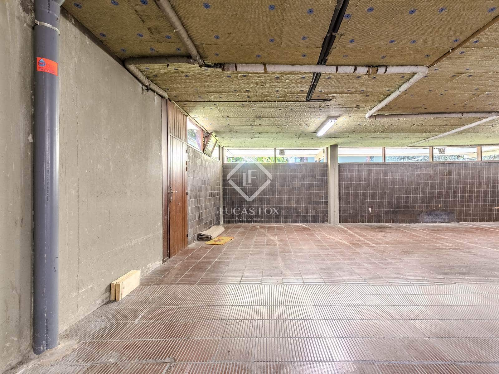 6 slaapkamer Appartement te koop in Barcelona stad met garage - € 2.800.000 (Ref: 8628466)