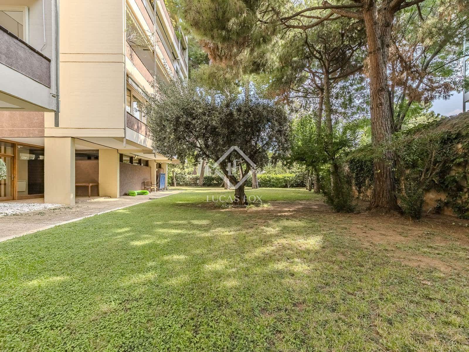 6 slaapkamer Appartement te koop in Barcelona stad met garage - € 2.800.000 (Ref: 8628466)