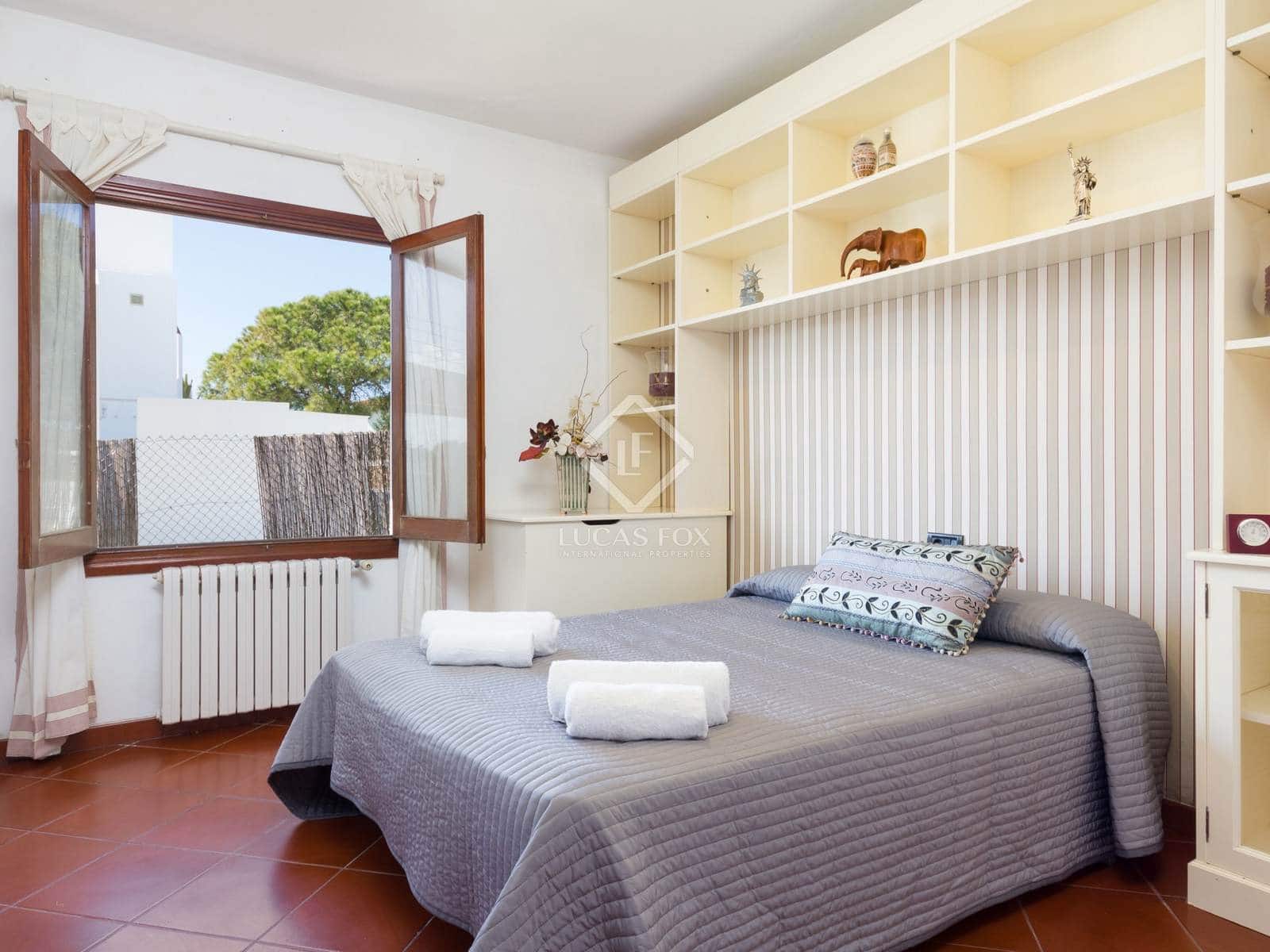 5 camera da letto Villa in vendita in Ciutadella de Menorca con piscina garage - 1.300.000 € (Rif: 8632226)