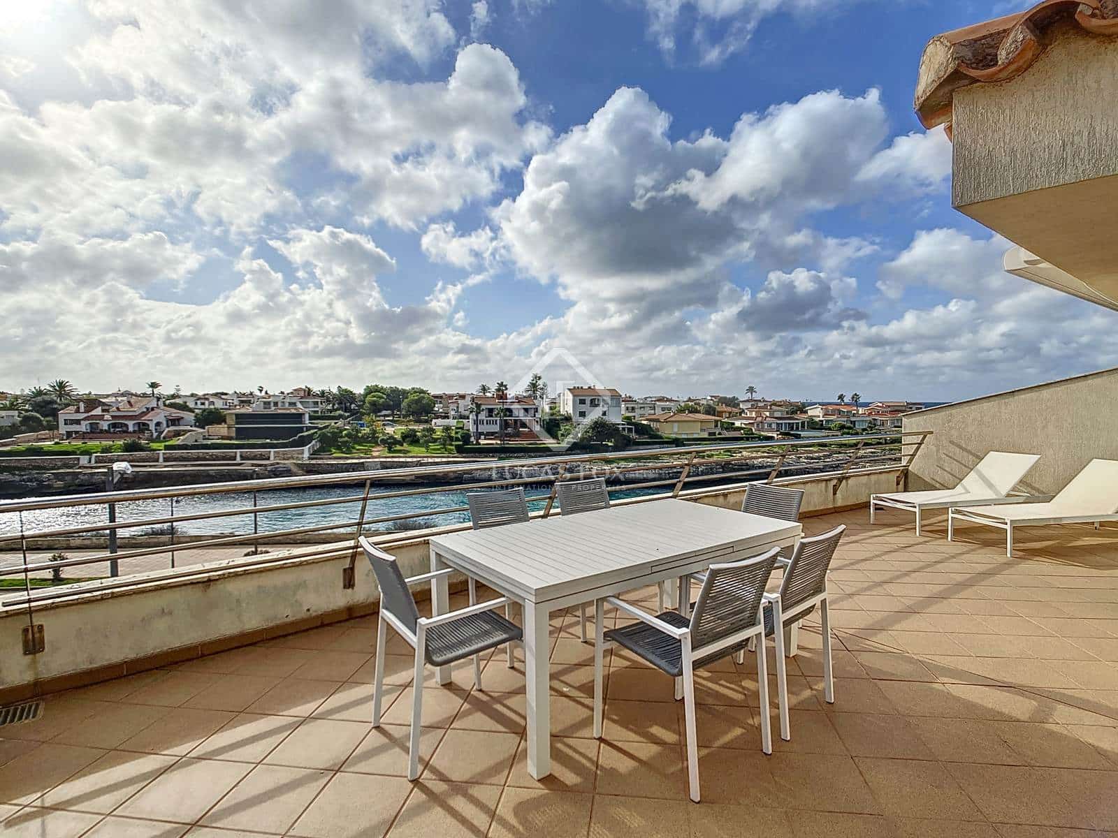 3 sypialnia Apartament do wynajęcia w Ciutadella de Menorca - 1 500 € (Ref: 8635291)