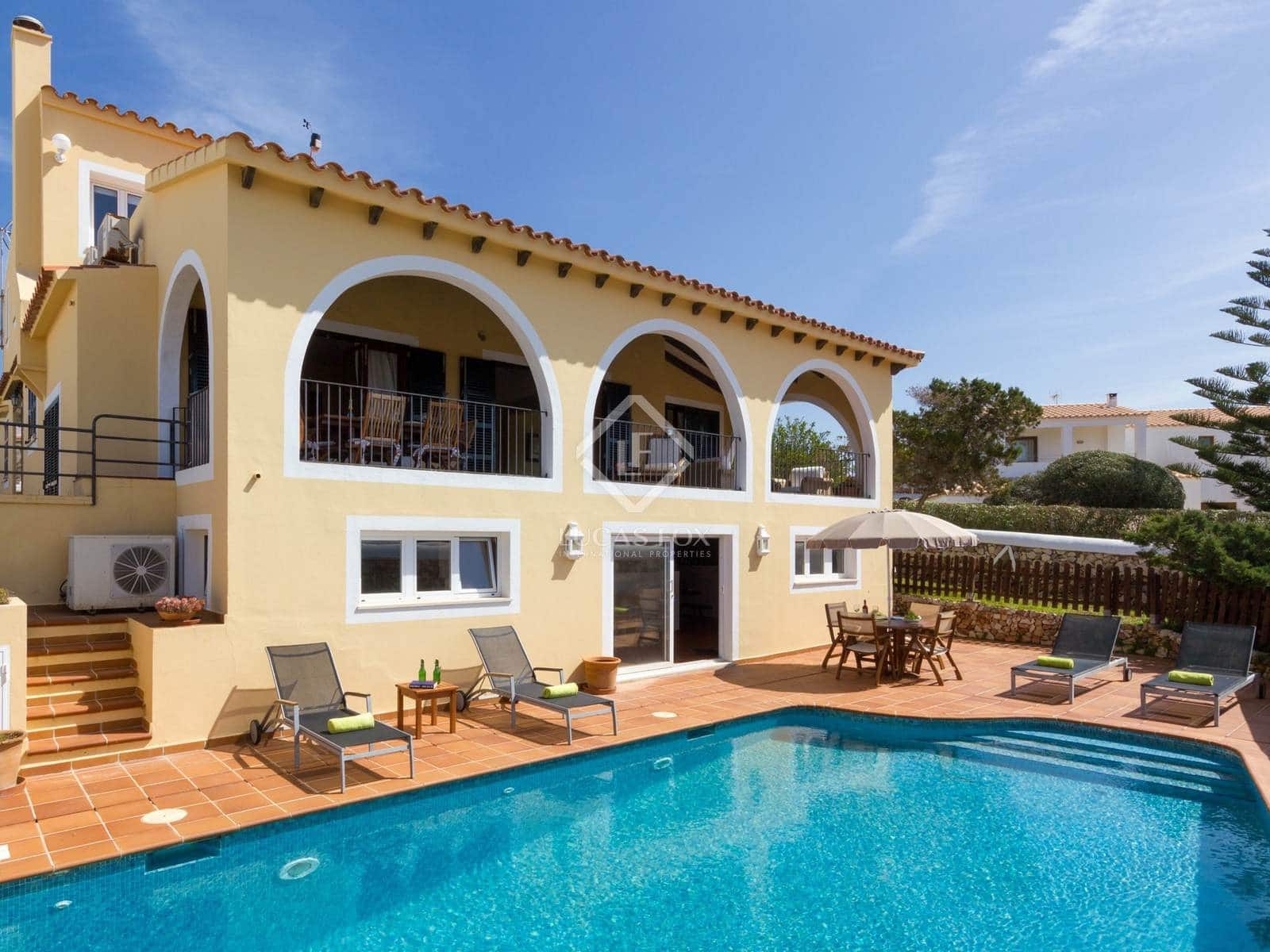 5 bedroom Villa for rent in Ciutadella de Menorca with pool garage - € 3,750 (Ref: 8635294)